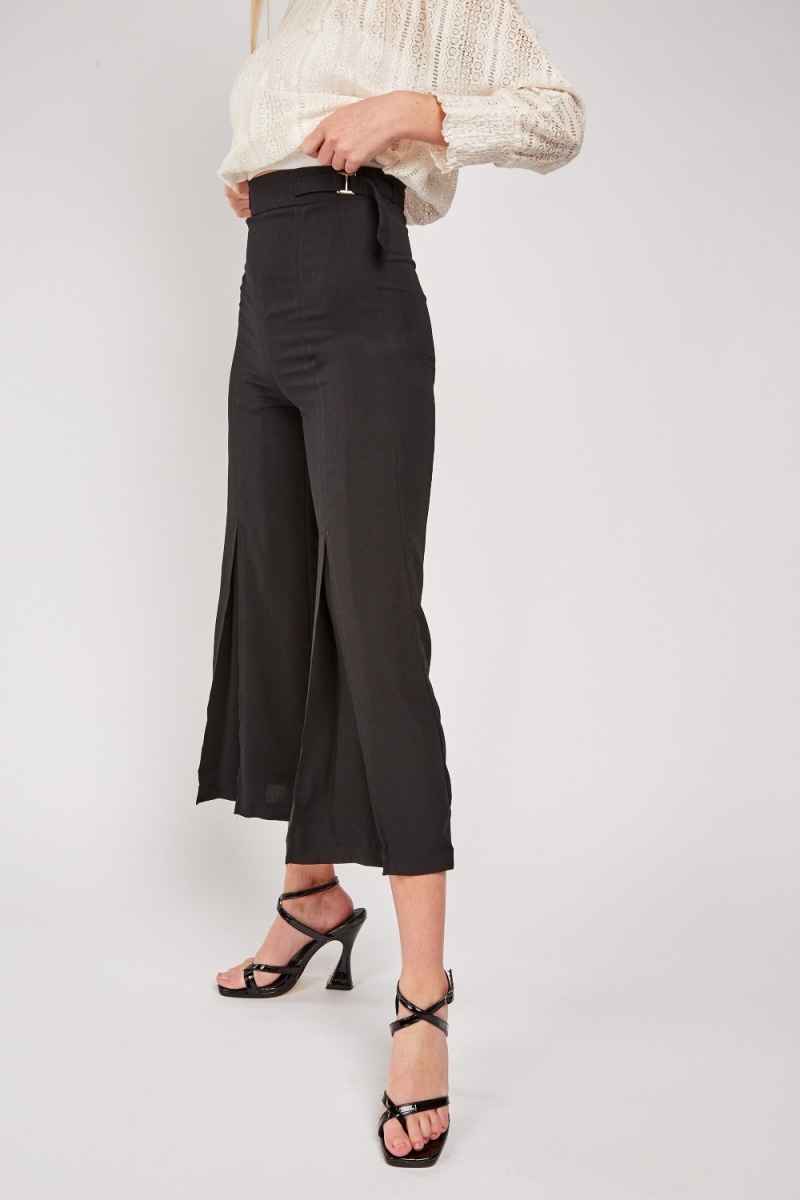 Tropical Wide Leg Pleated Cropped Trousers 2 Colours  Missy Online  Shoes Fashion  Accessories Based in Leeds