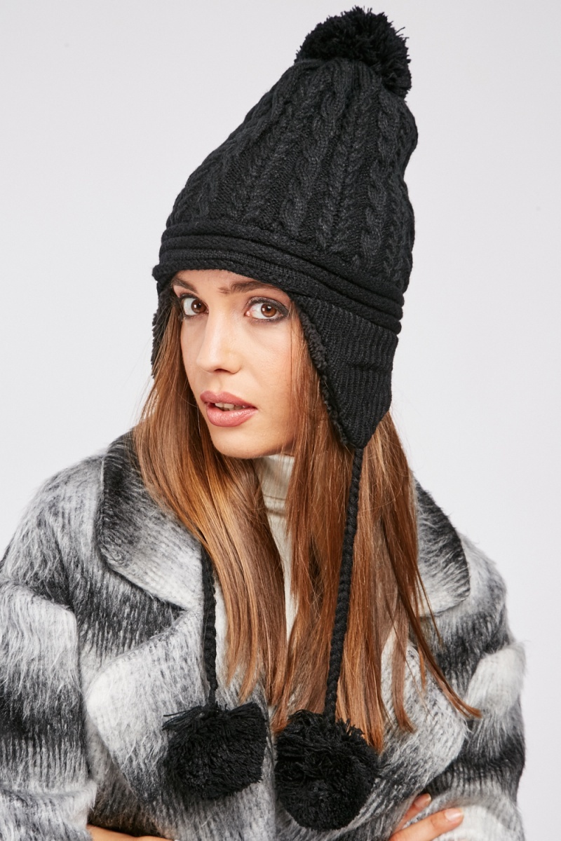 cable knit trapper hat