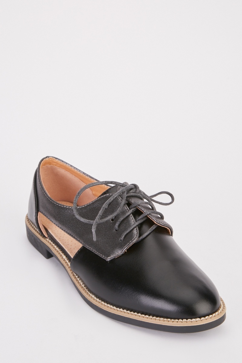 Cut Out Side Contrasted Oxford Shoes - Black - Just $7