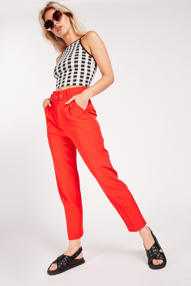 Womens Slim Fit Solid Cropped Peg Trousers