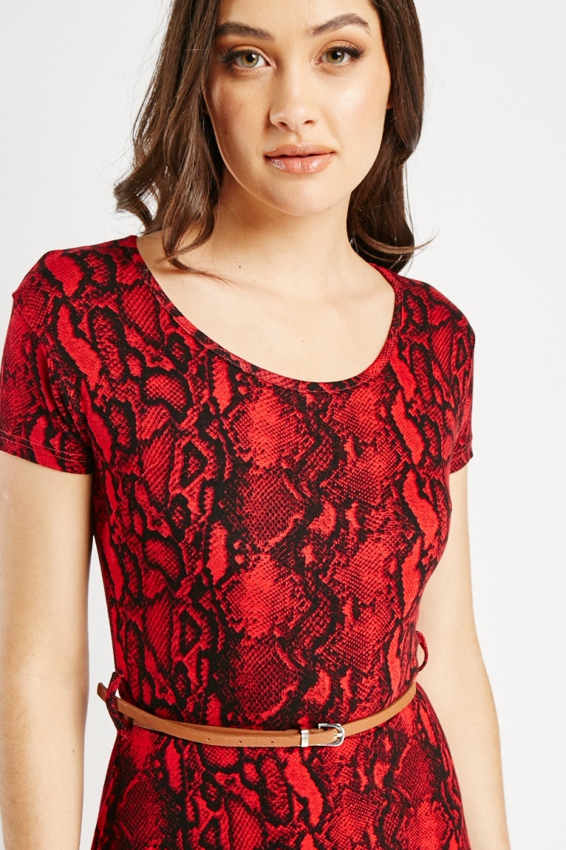 Red and black snake print clearance dress