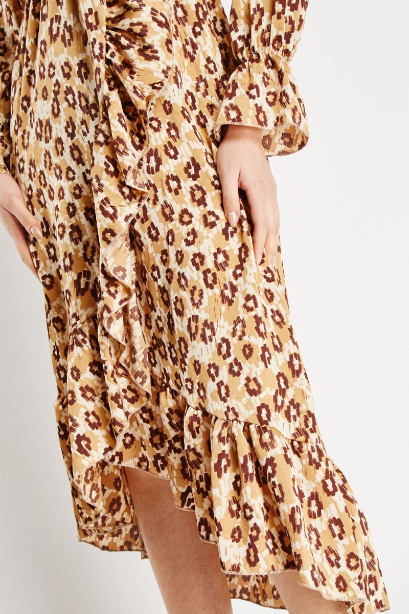 Leopard print outlet dip hem dress