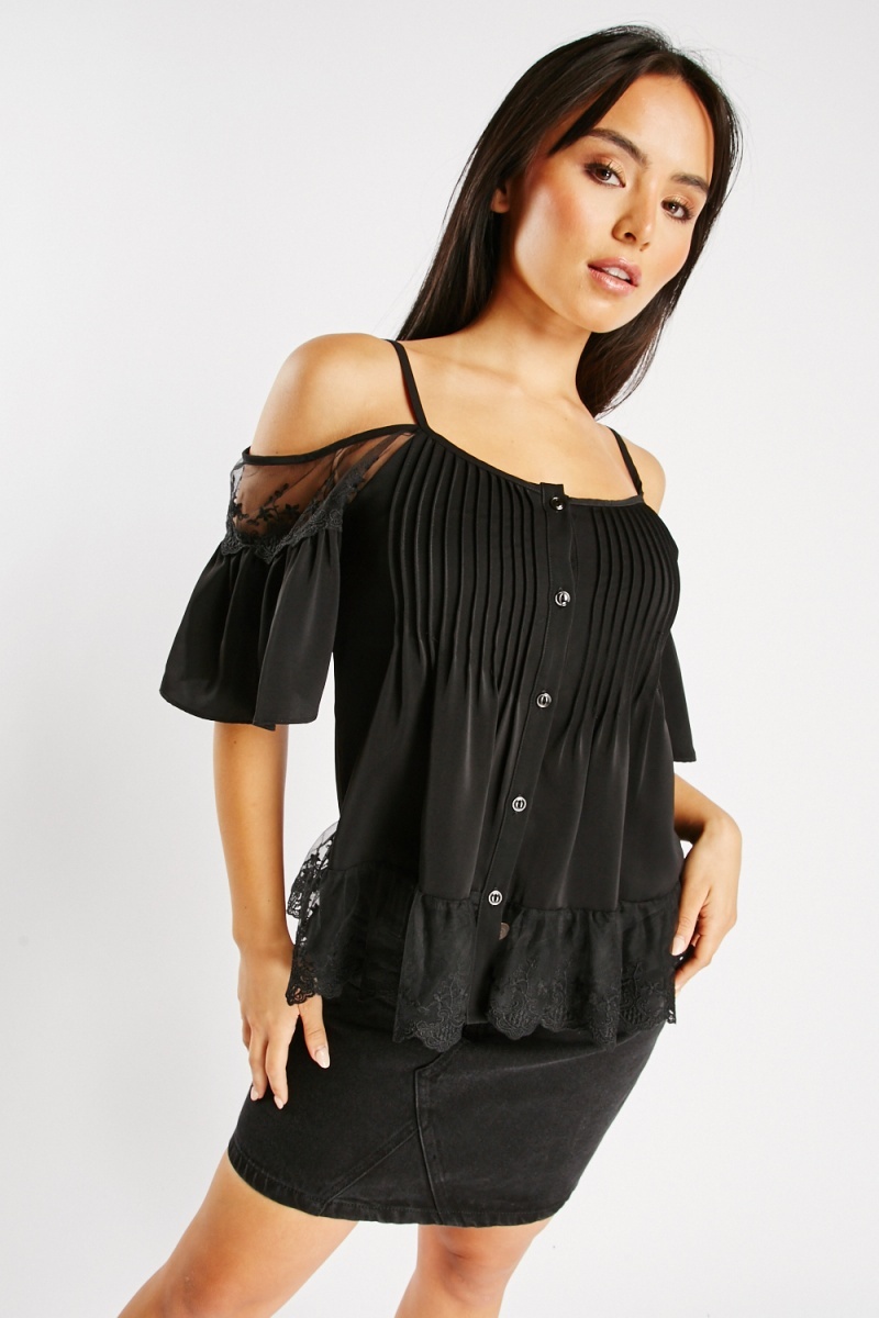 Lace trim cold shoulder top hot sale