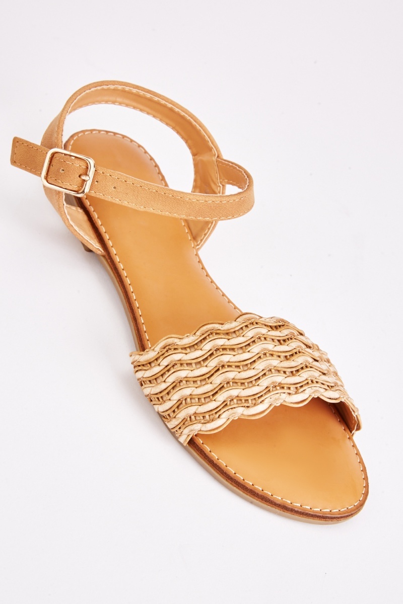 Block sales flat sandals