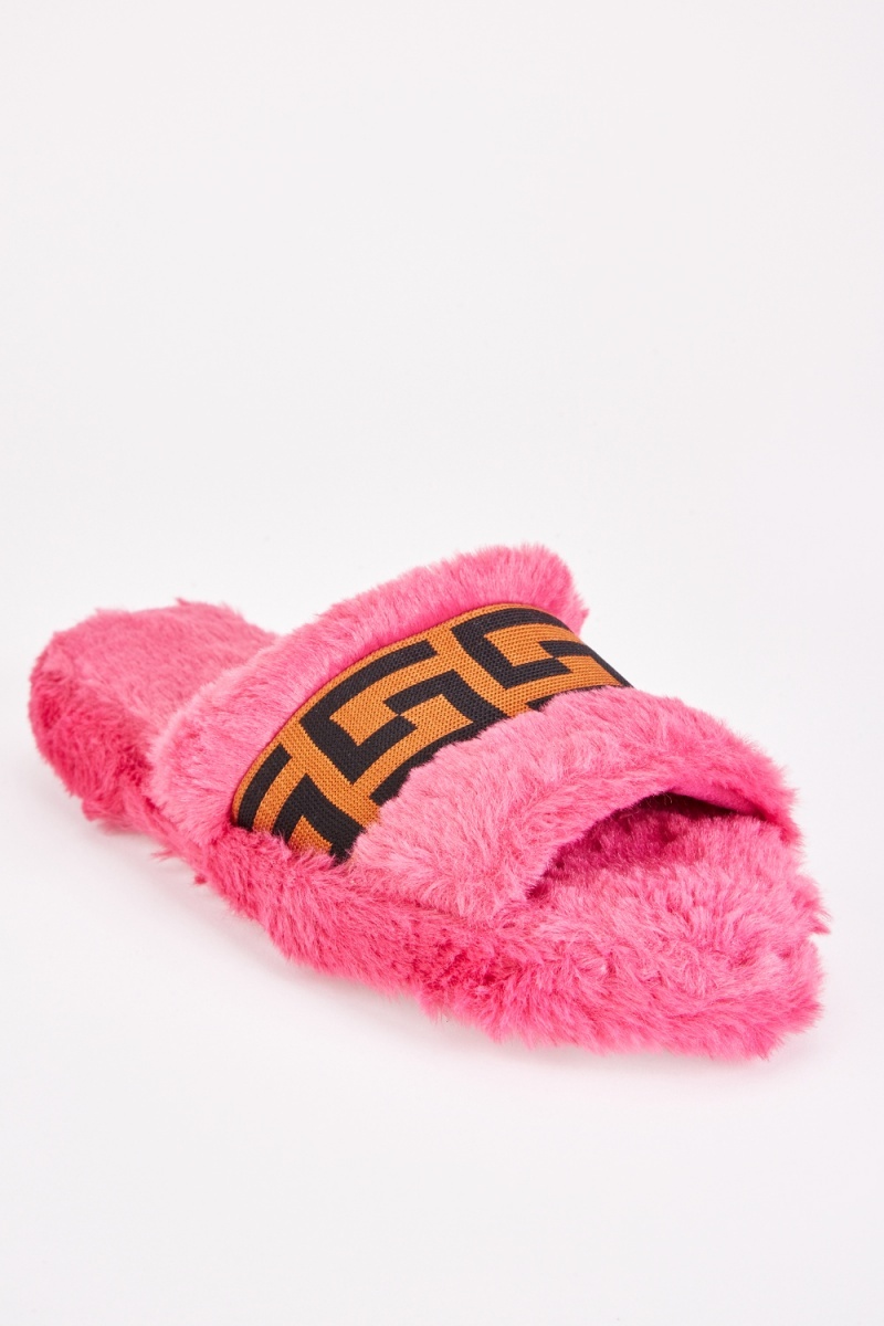 Slippers with hot sale fluffy fronts