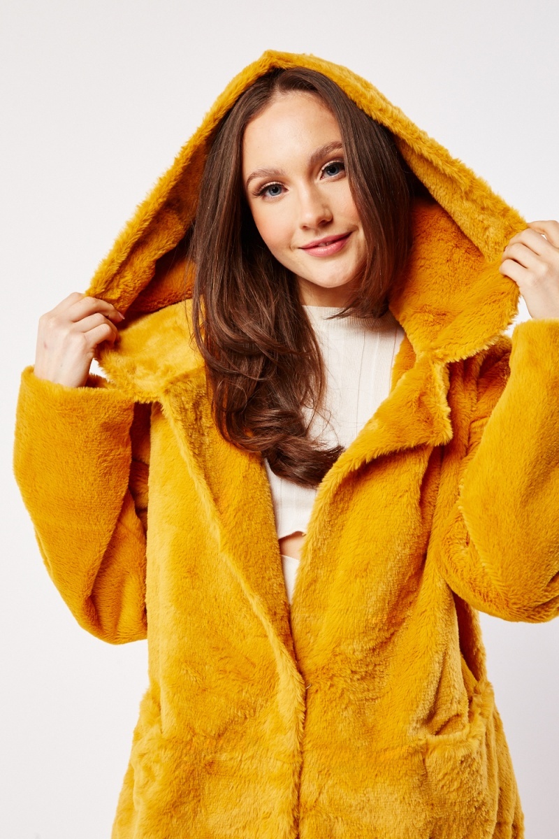 Mustard faux 2025 fur hooded coat