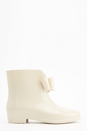 ankle wellies with bow