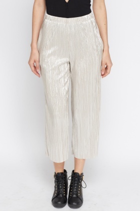 cropped pleated pants