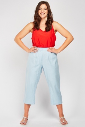 high waisted capri trousers