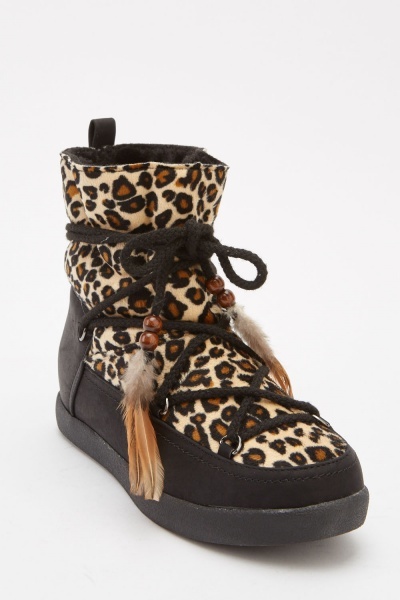 Leopard Print Lace Up Boots