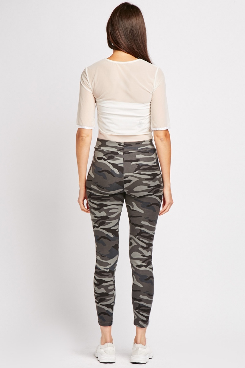 joggers with stripe on side