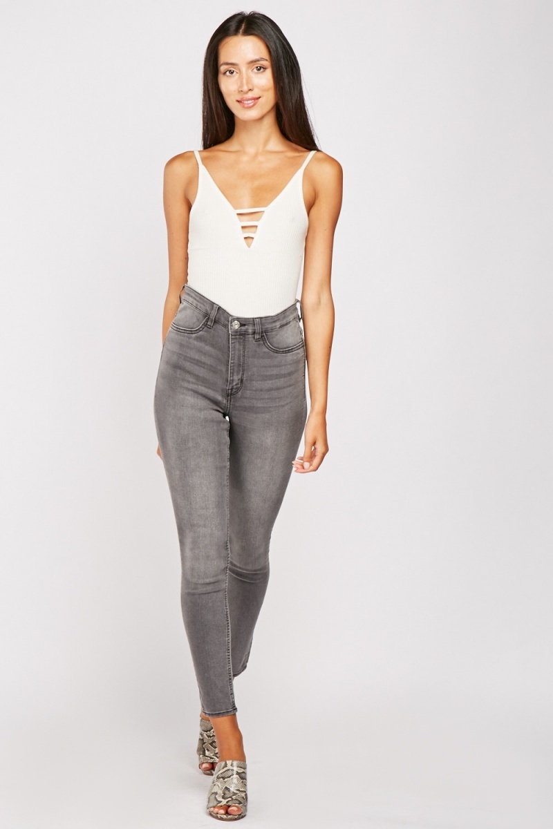 ripped ankle grazer jeans