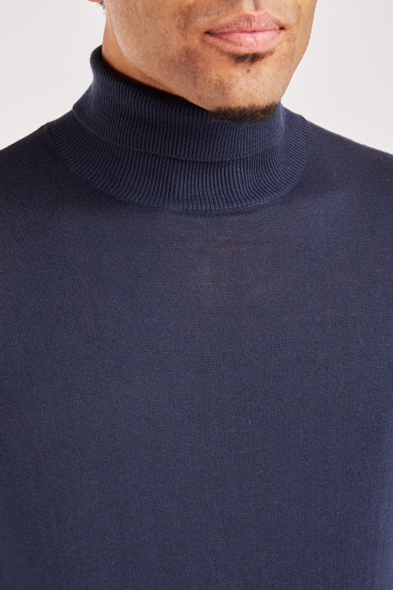 Knitted Mens Roll Neck Jumper - Just $3