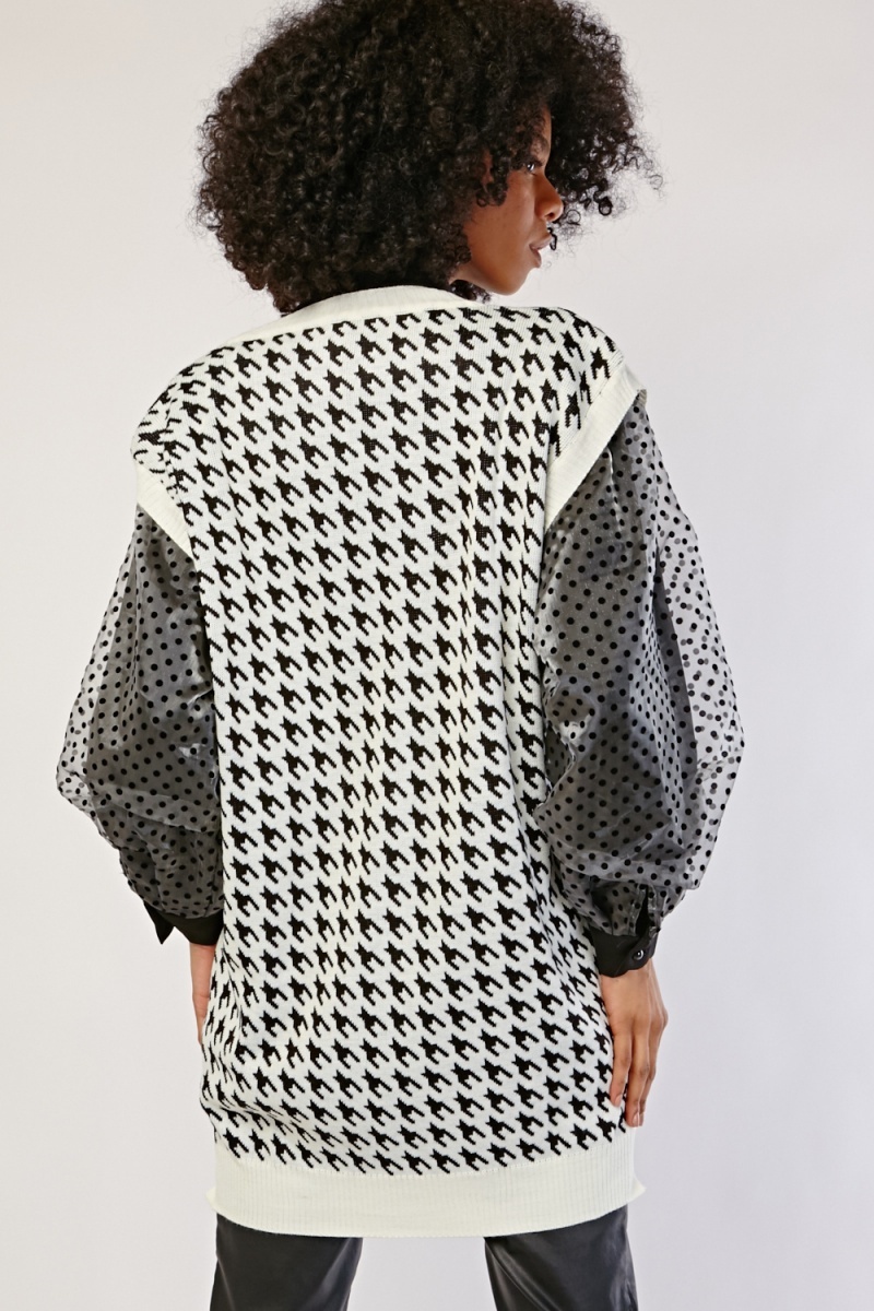 Houndstooth Pattern Knitted Pullover - Just $7