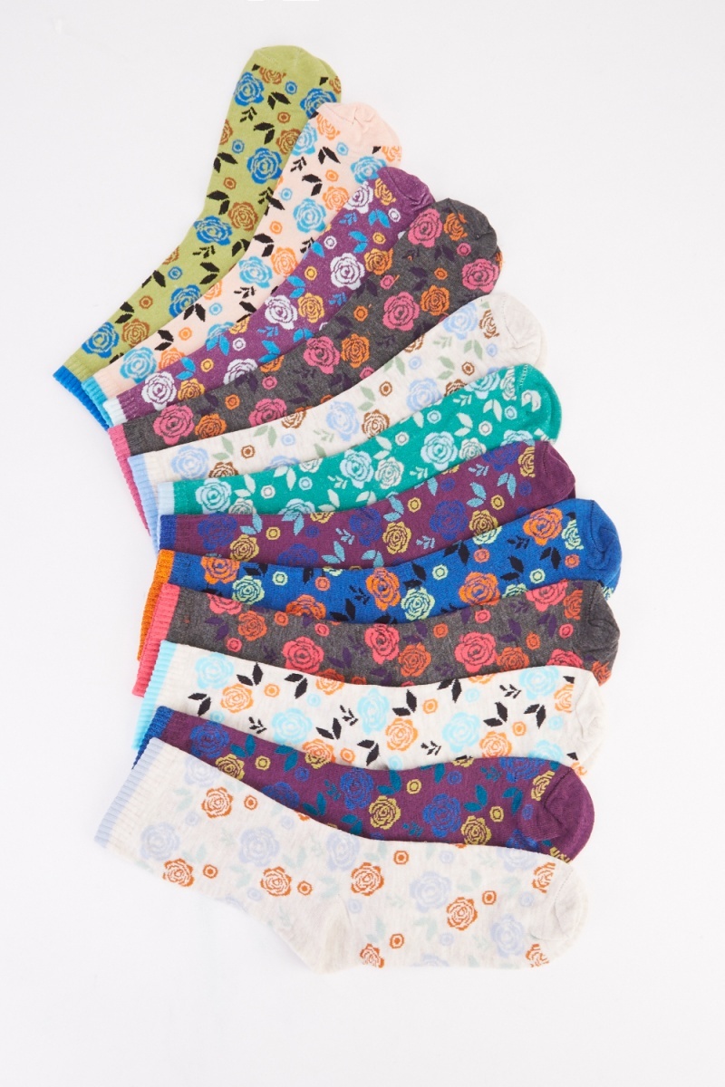 12 Pairs Rose Print Womens Socks - Just $7