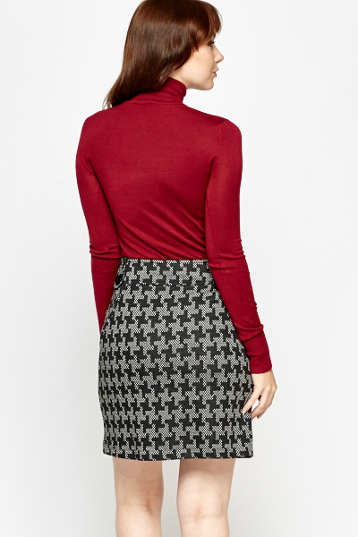 Houndstooth Pencil Skirt Just 6