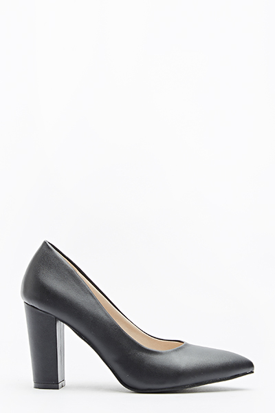 black block heel court shoes with strap