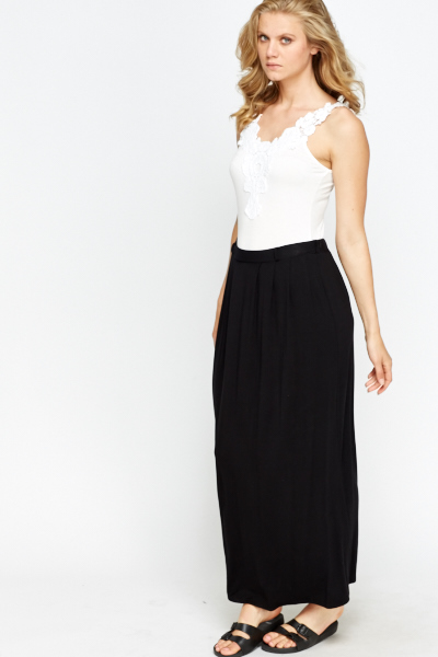 Black Basic Maxi Skirt - Just £5