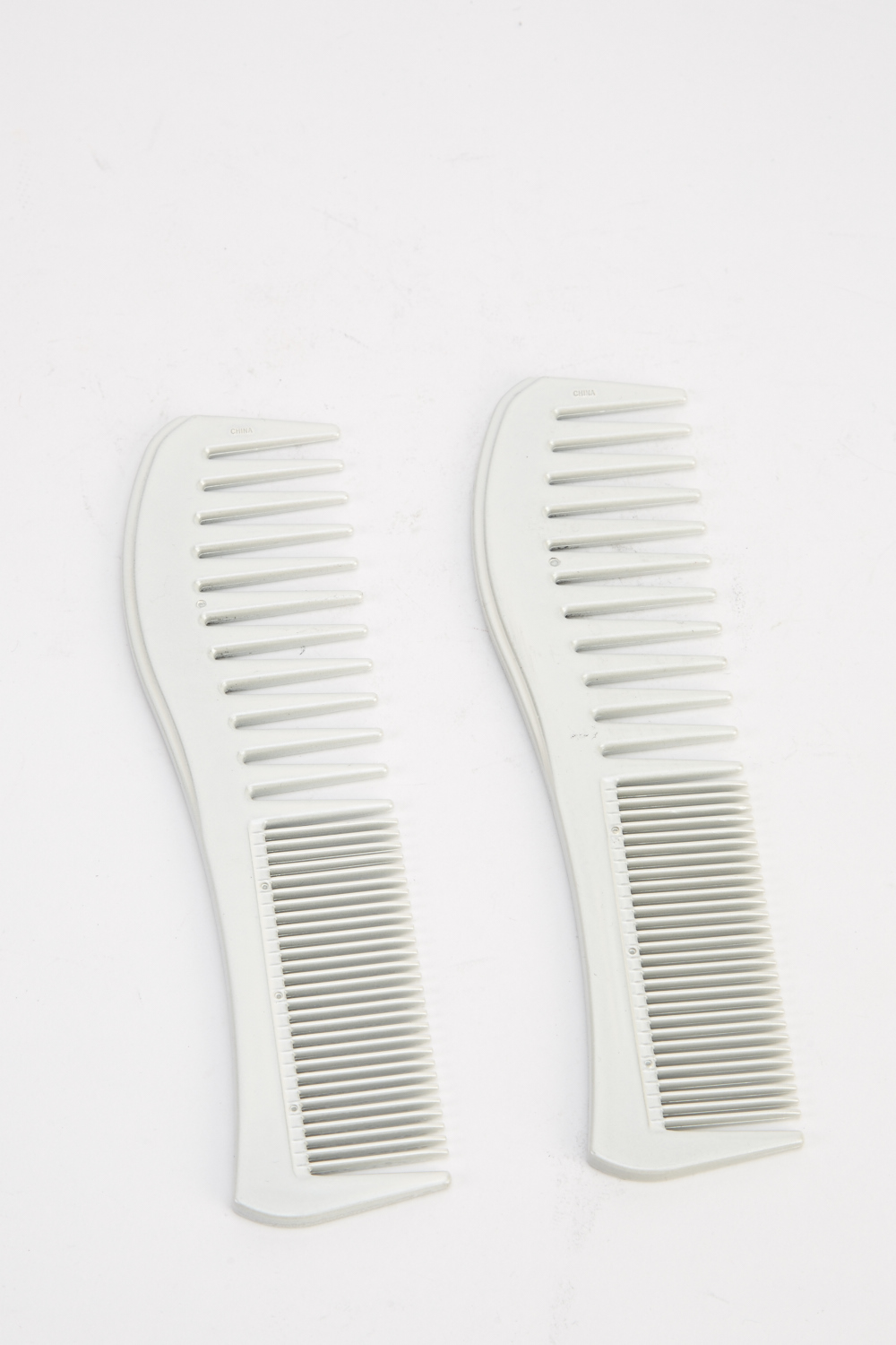 white hair comb